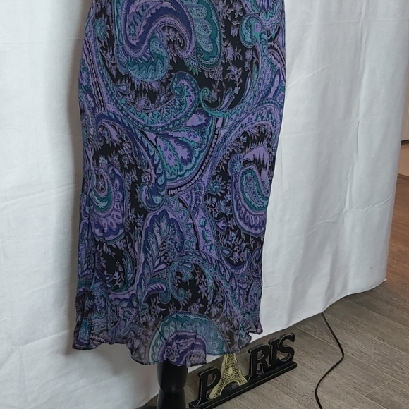 Sleeveless Rayon dress - Picture 2 of 9